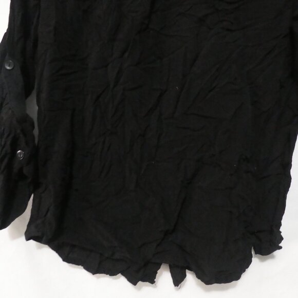 MAJORA | large | Black Button-Up Shirt | Scrunched Roll Tab Sleeves | Pockets - Picture 15 of 16